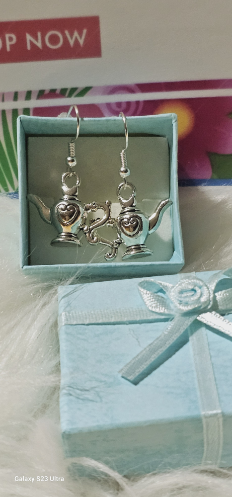 Mother's Day Sale gift in box image indicator(10)