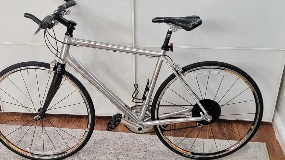 Cannondale road warrior bike | Karrot