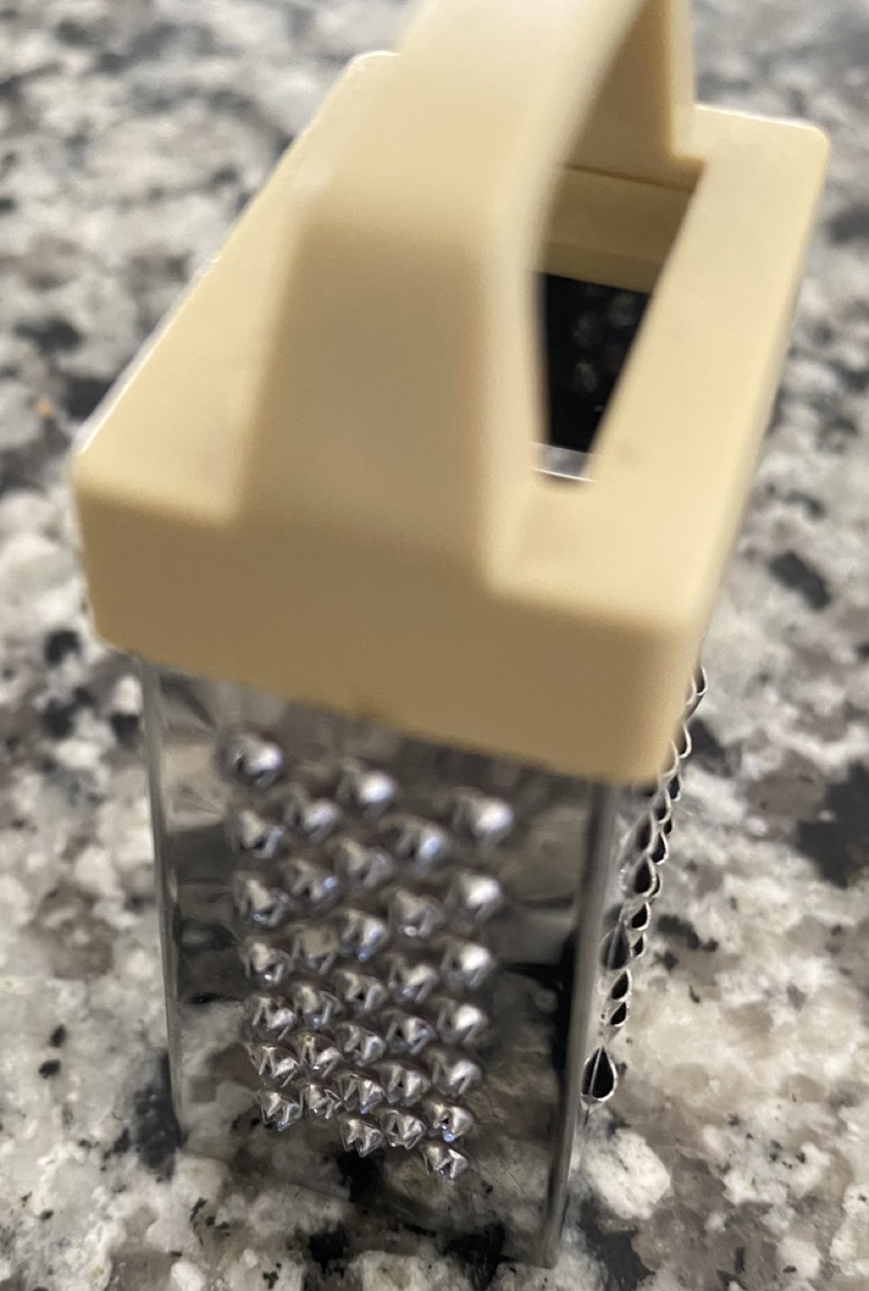 Cute mini grater. image indicator(3)