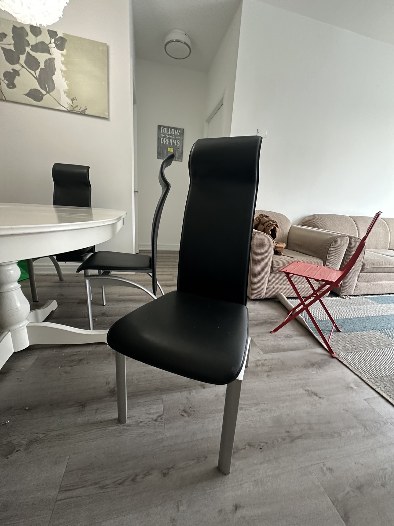 Dining Table and Chairs - photo 3