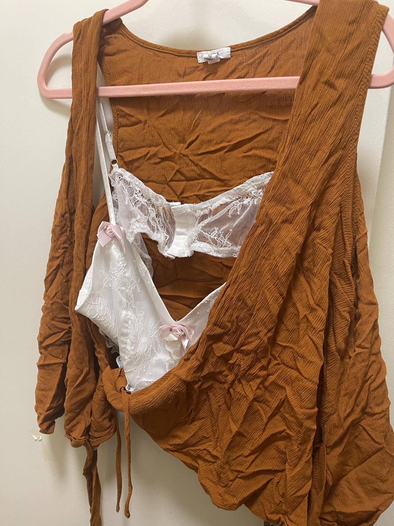 Brown top #freecycle thumbnail
