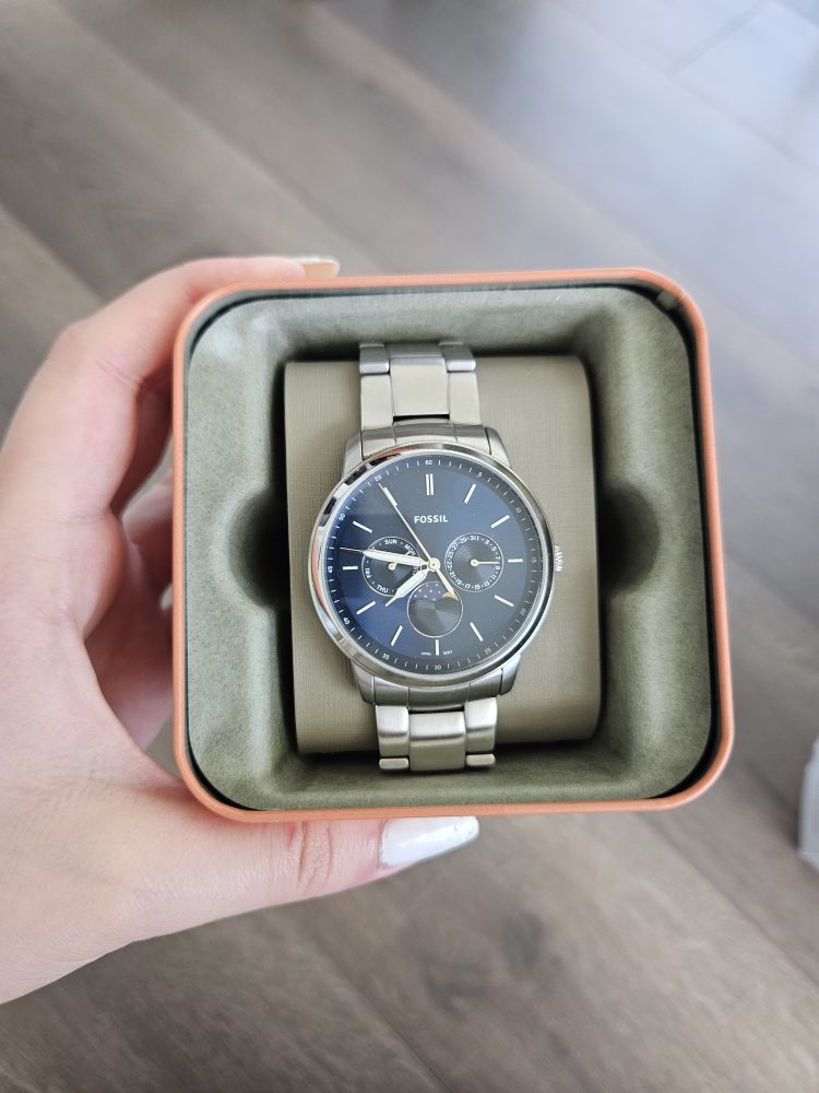 fossil watch