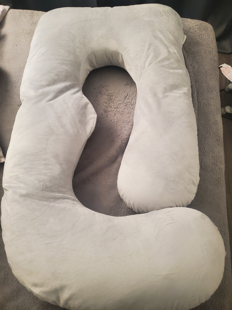 pregnancy pillow $10