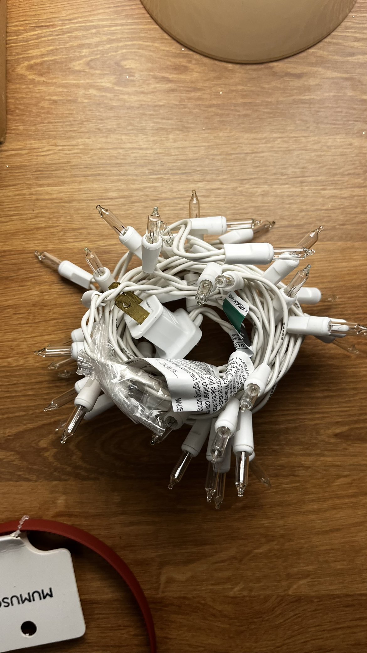 Small Christmas lights #Freecycle thumbnail