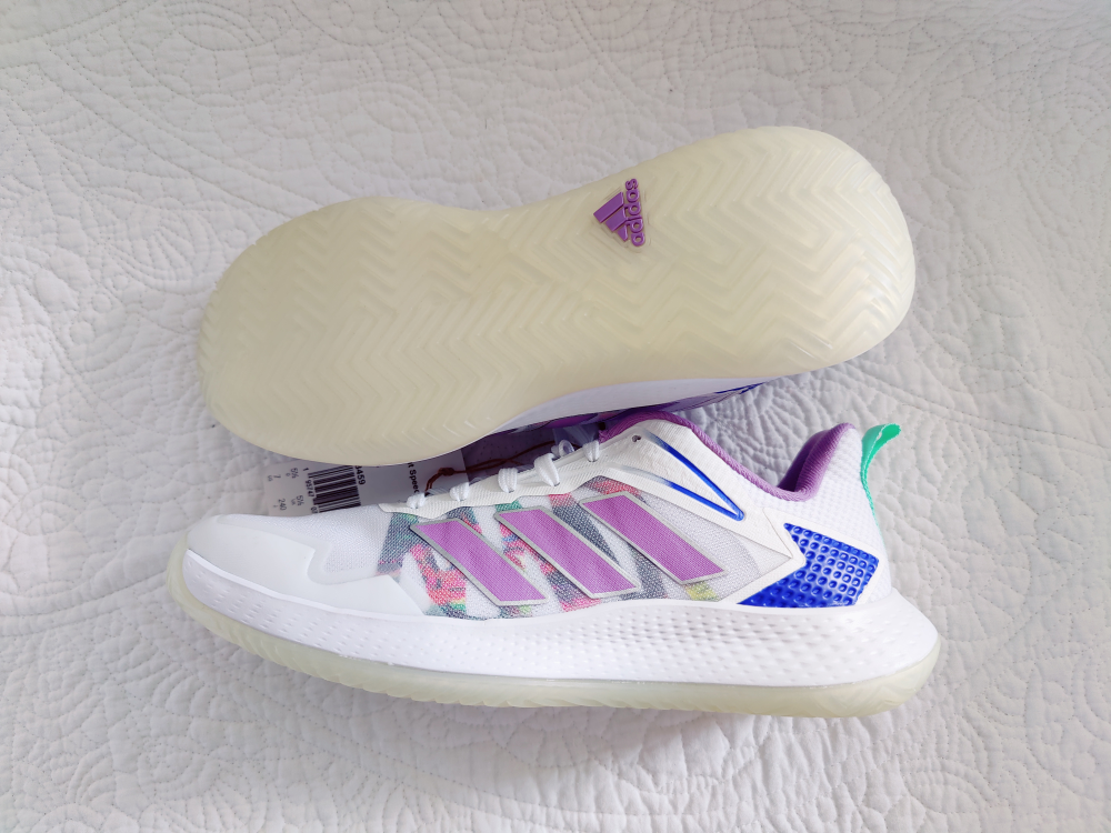 Defiant speed tennis Adidas size 7 women - photo 2