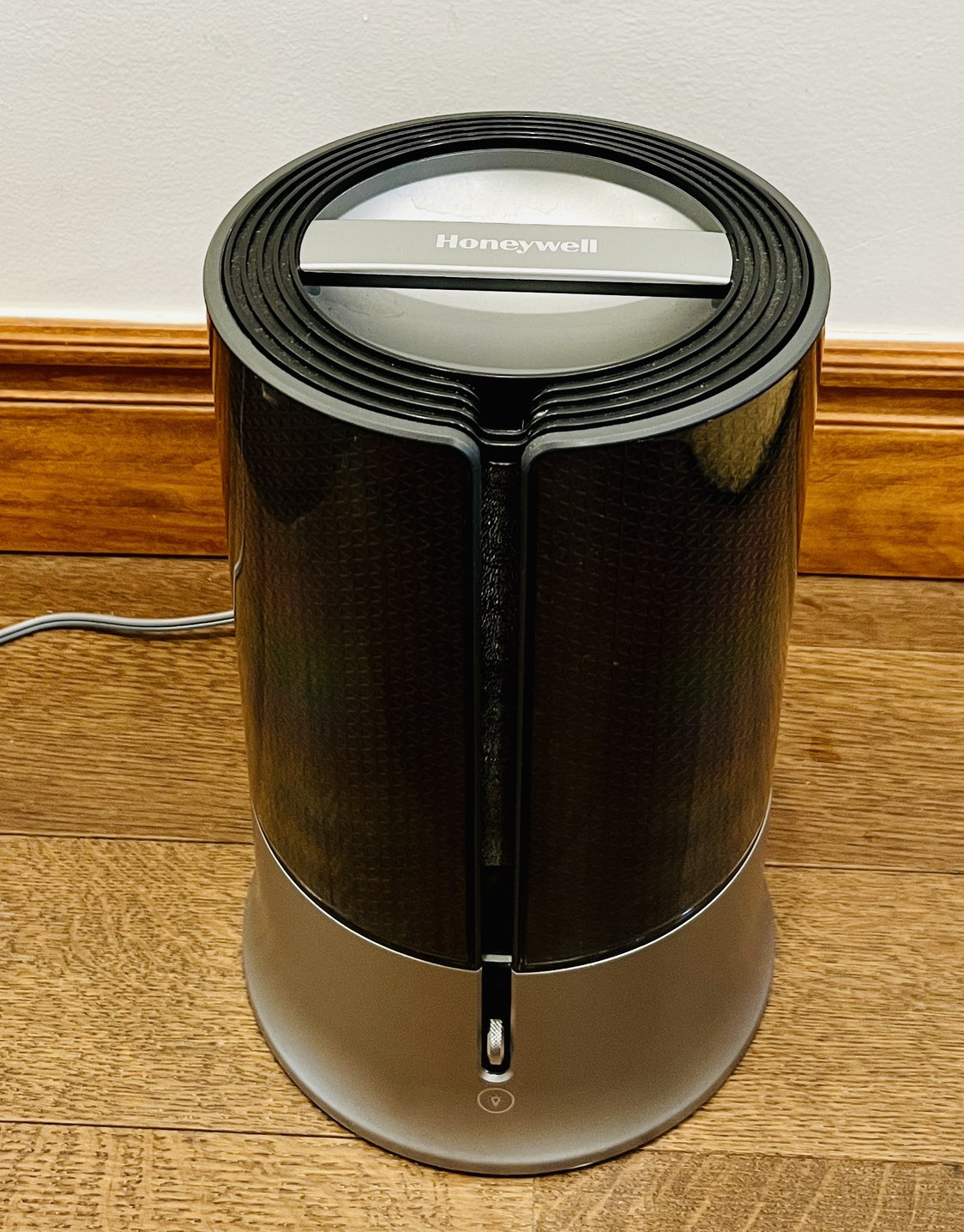 Honeywell Humidifier - Ultrasonic/Quite - 3 Months Old