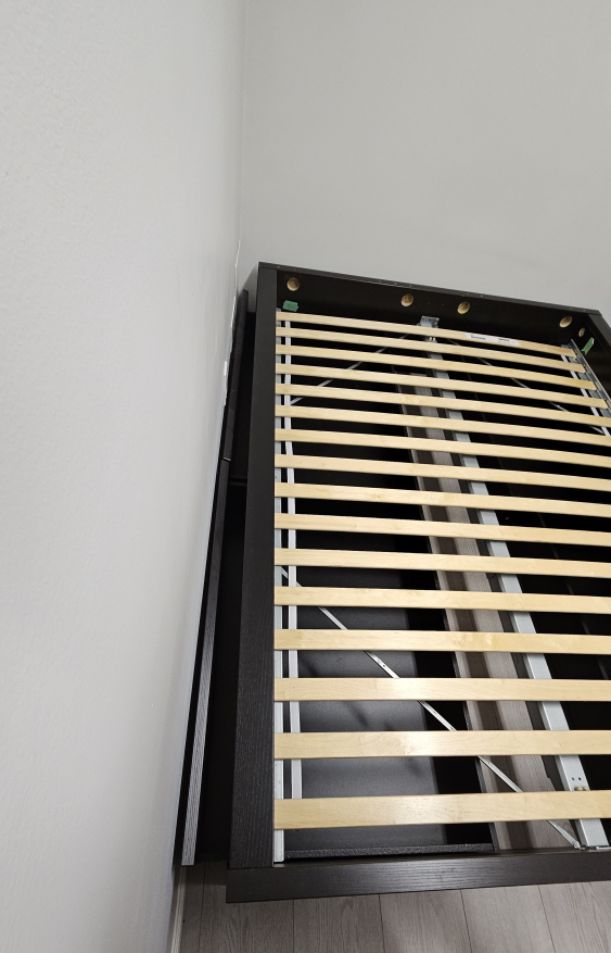bedframe - photo 2
