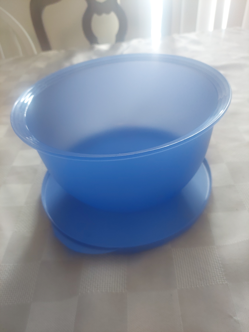 Tupperware Impressions Bowl