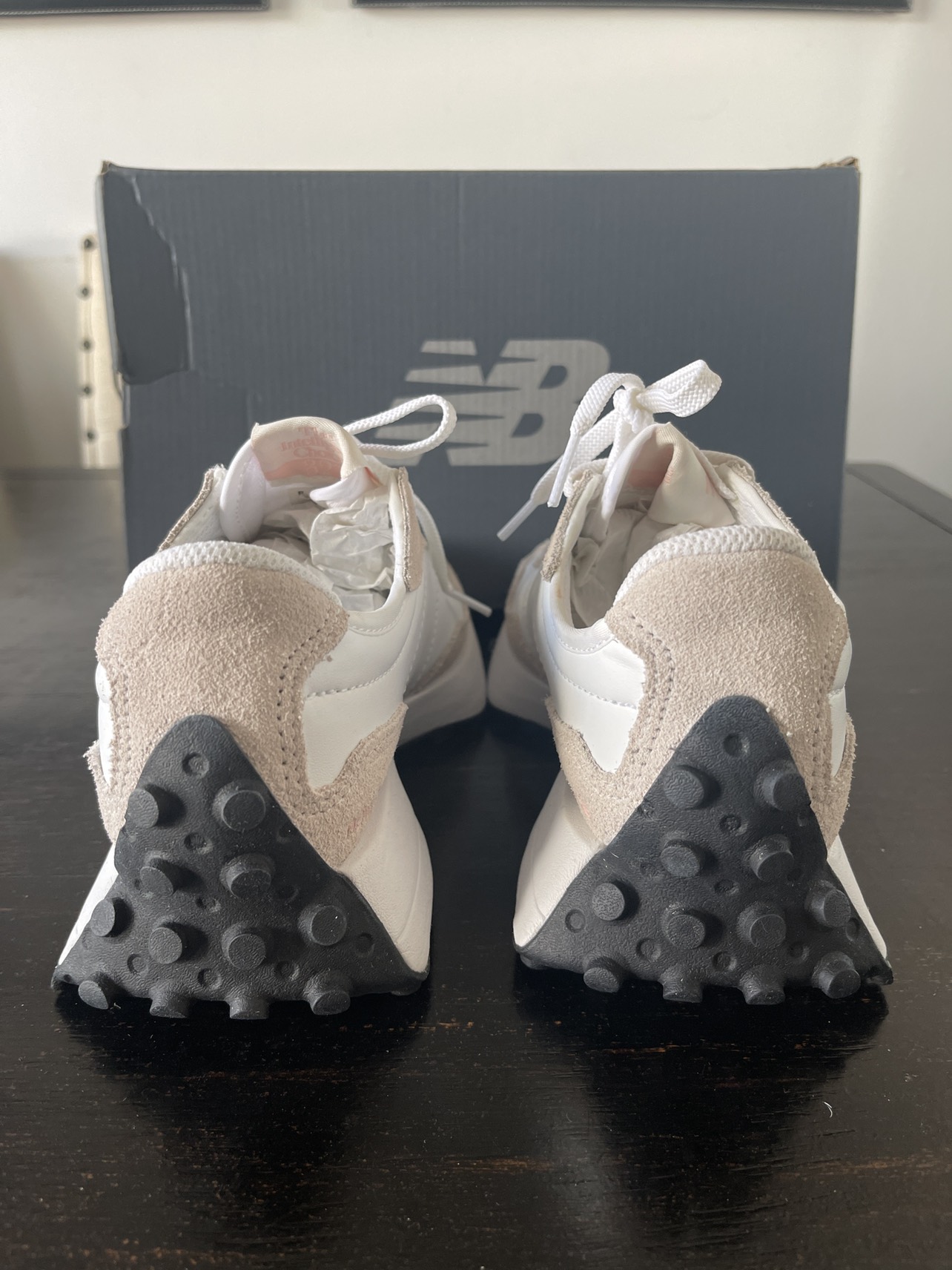 New Balance image indicator(3)