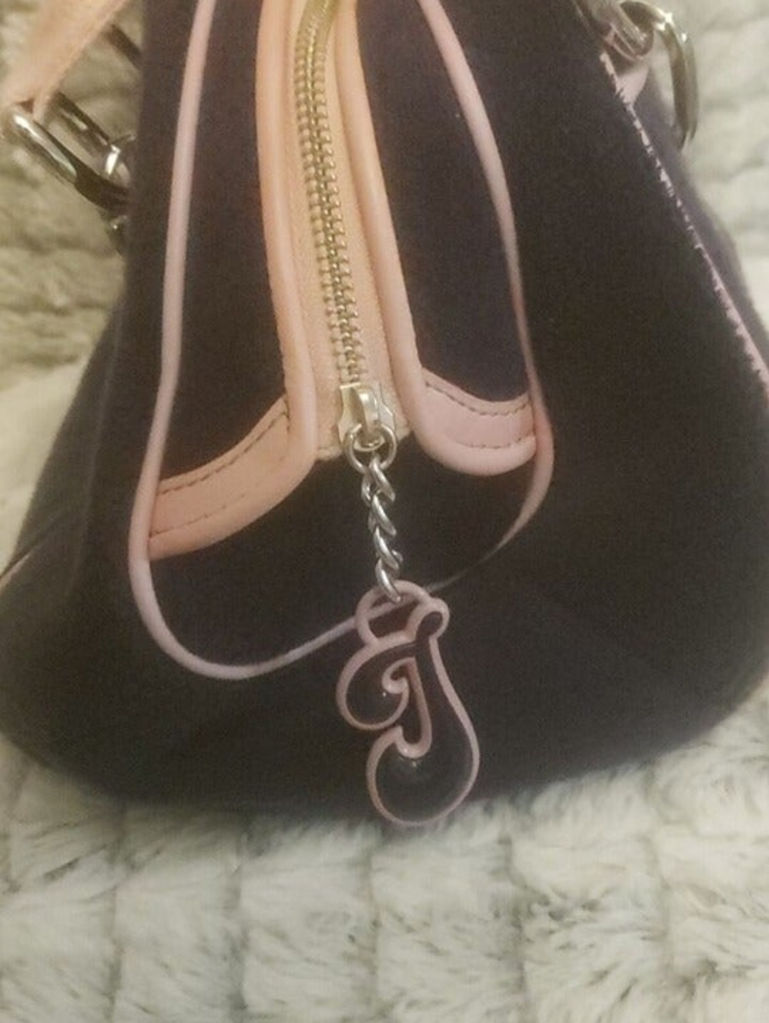 Vintage Rare Juicy Couture Girls Gone Juicy Mini Bowler Bag - photo 3