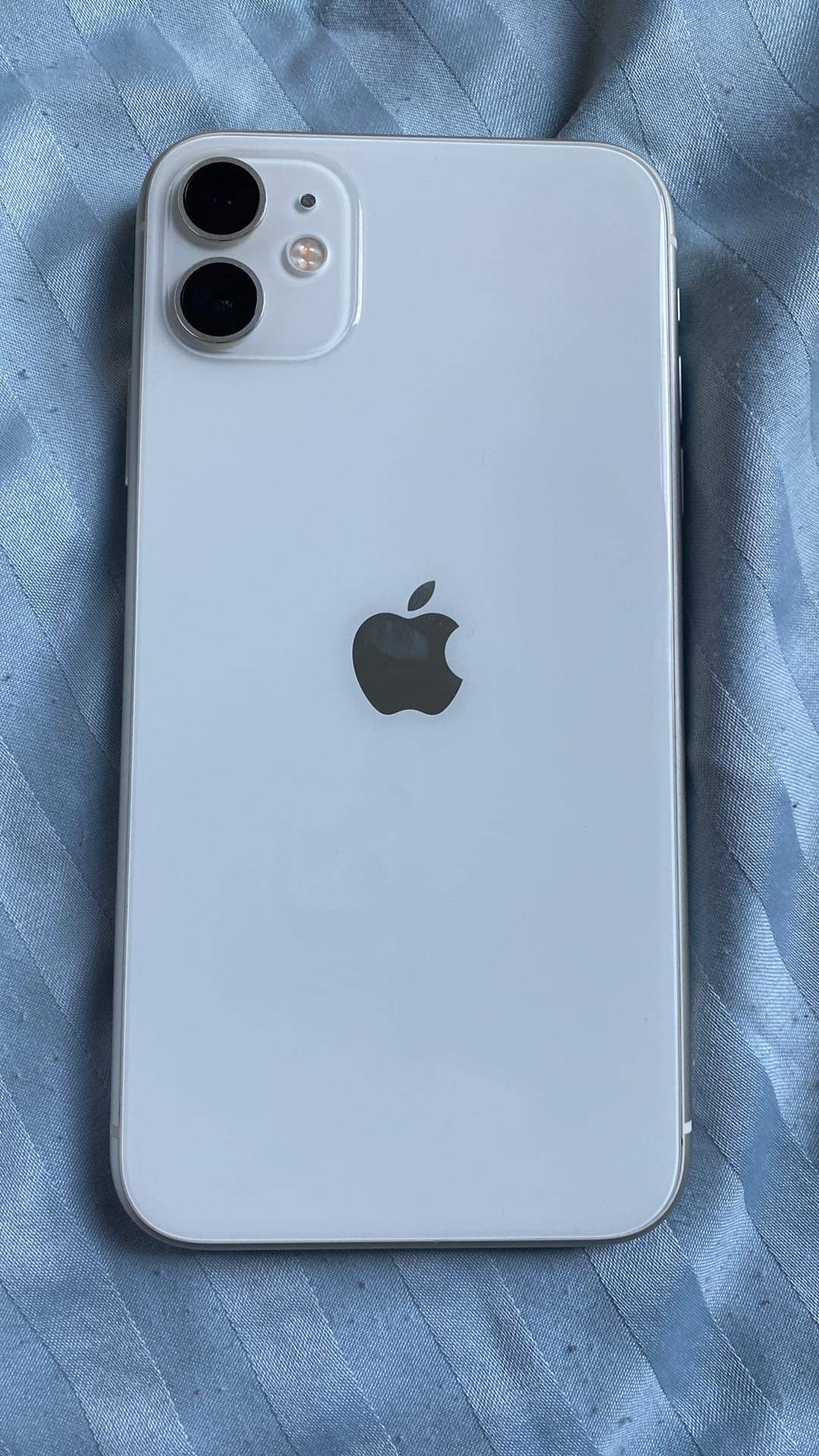 I phone 11 64g - photo 4