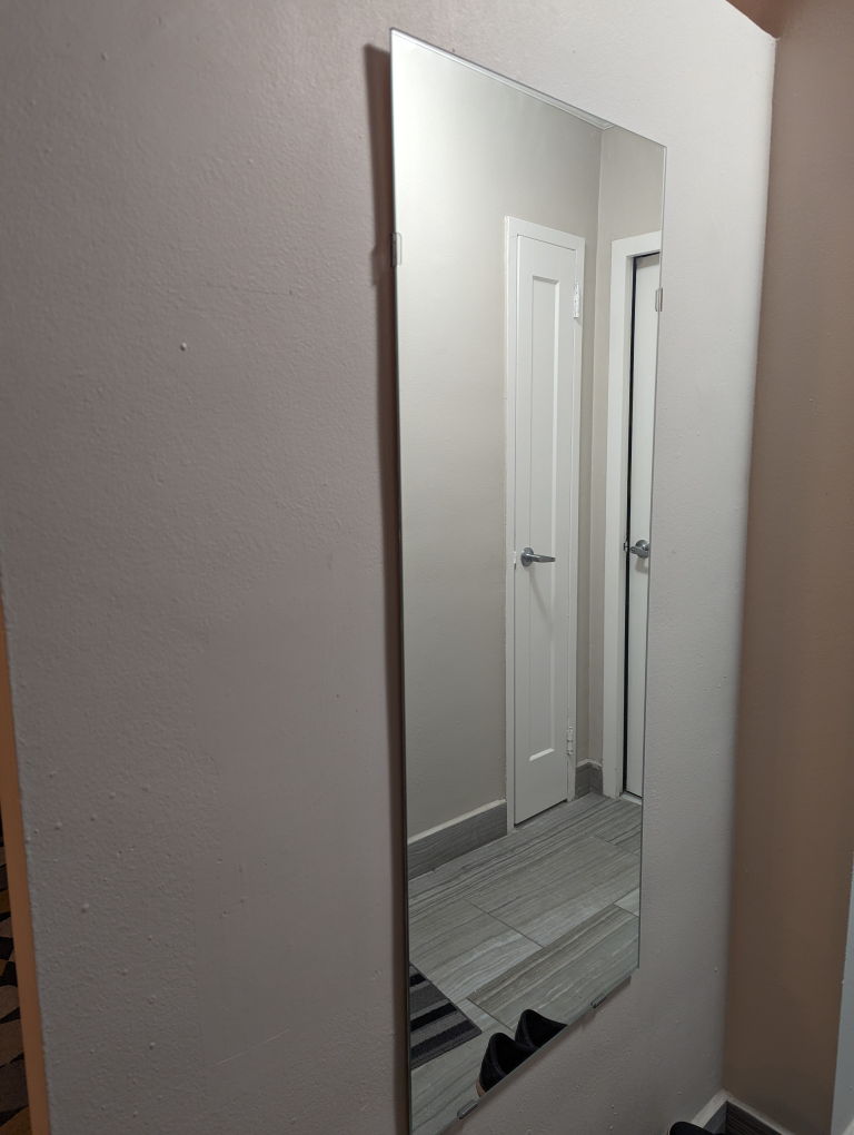 Mirror, Mirror image indicator(2)