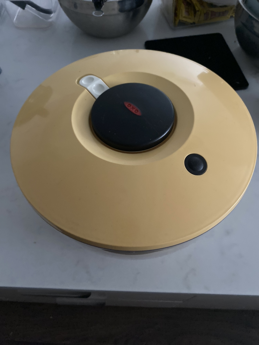 Large salad spinner 🥕 thumbnail