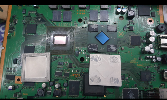 PS3 CECHE01 - Delidded - photo 4