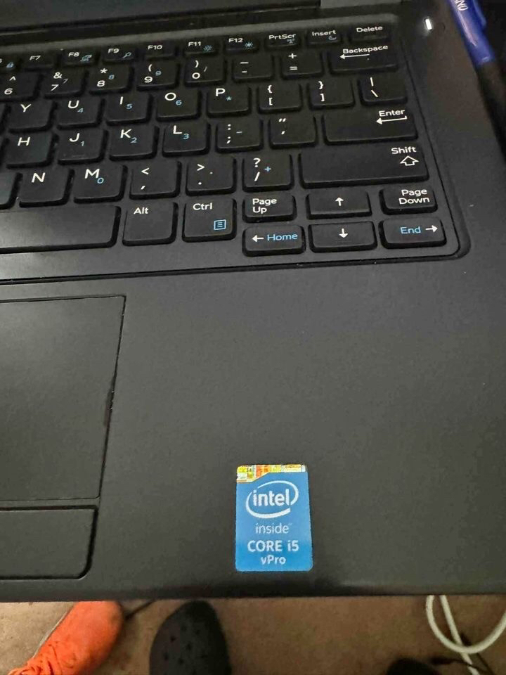 Dell latitude 5250 Laptop - photo 2