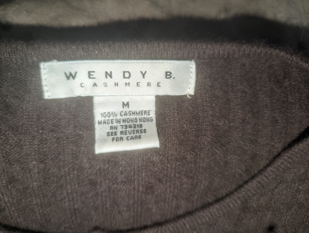 Cashmere sweater image indicator(6)