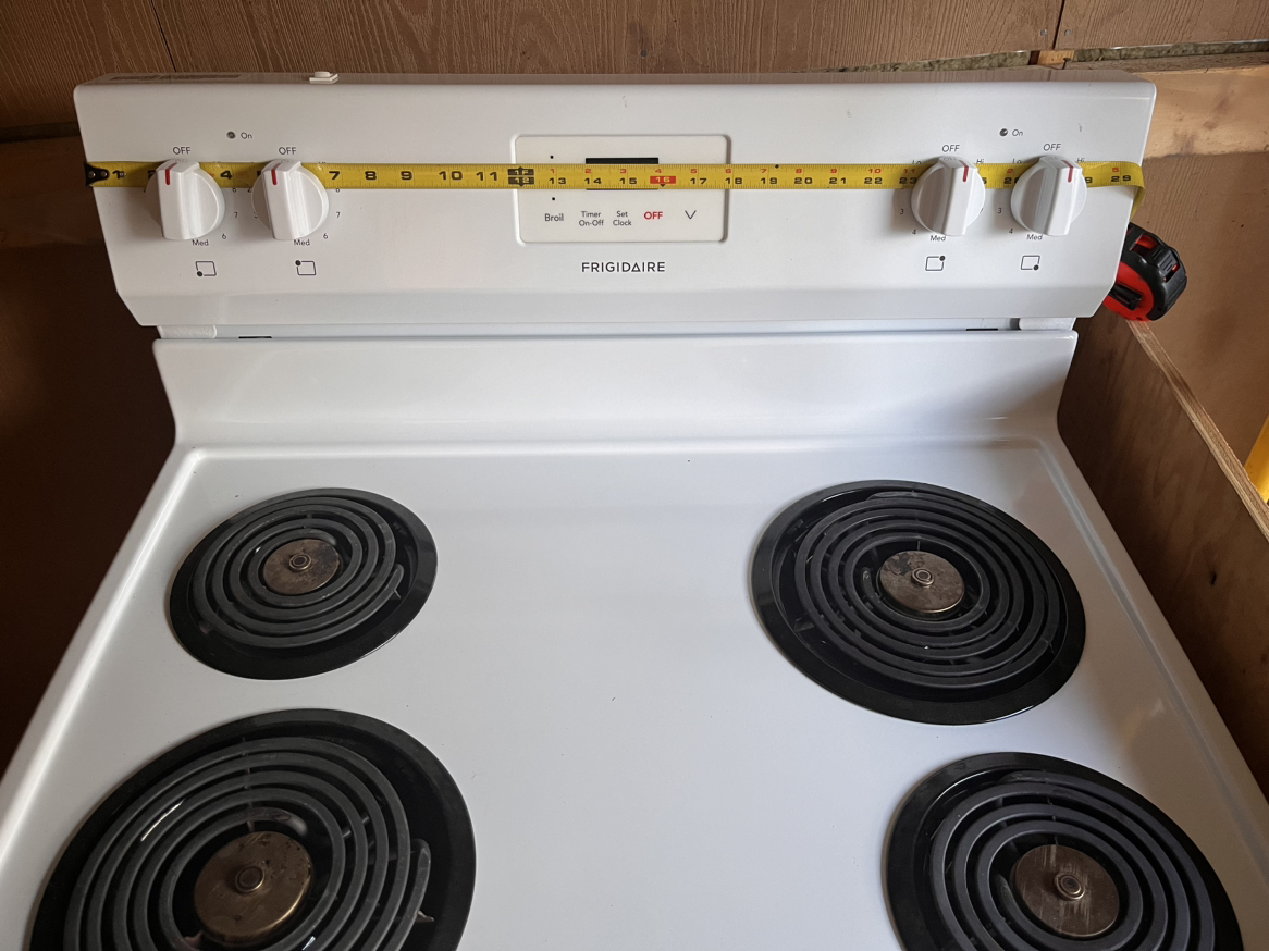 Frigidaire Stove - photo 4