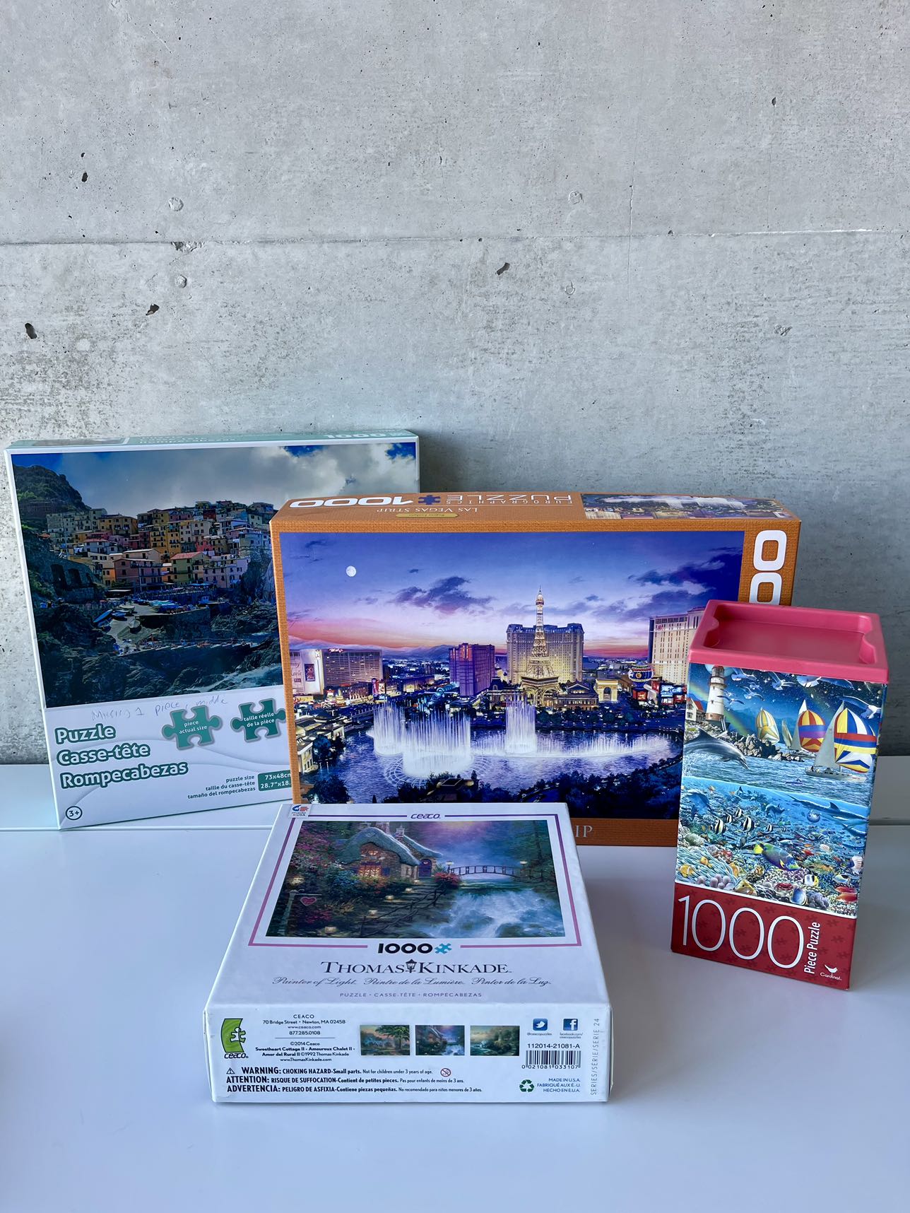 4 puzzle sets with 1000pc
