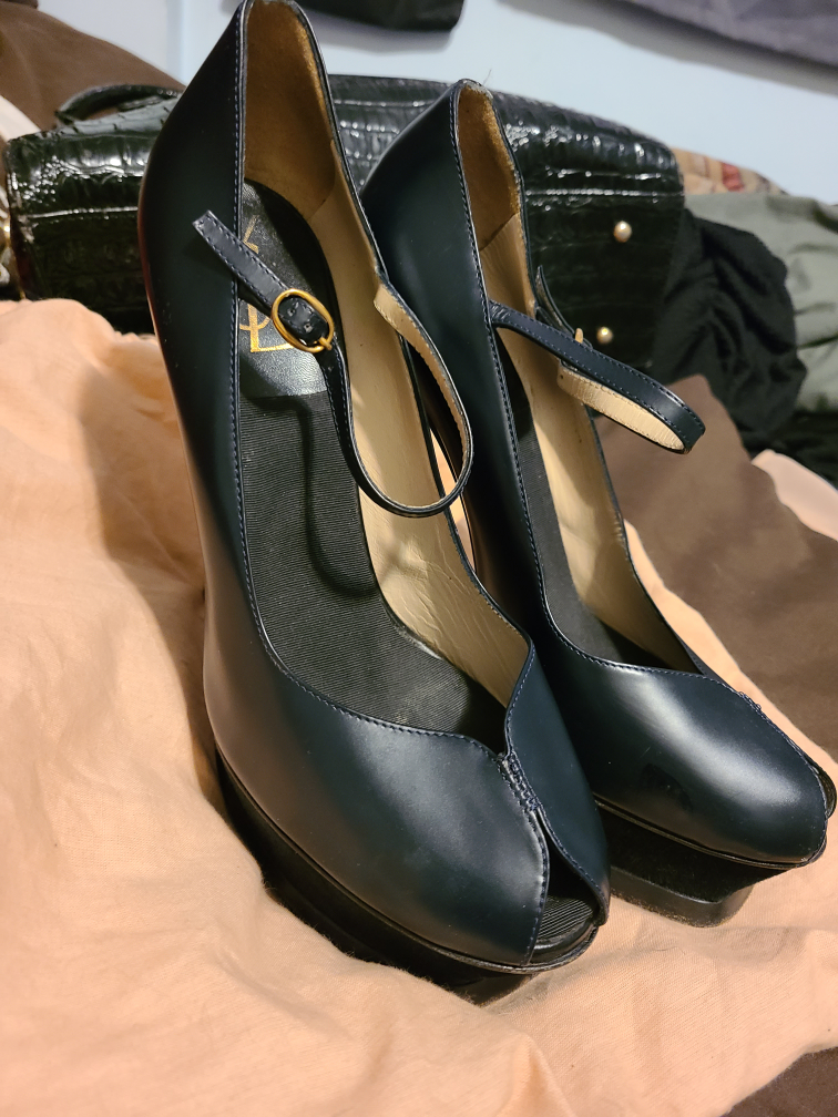 Vintage YSL Heels (Yves Saint Laurent Restored) image indicator(3)