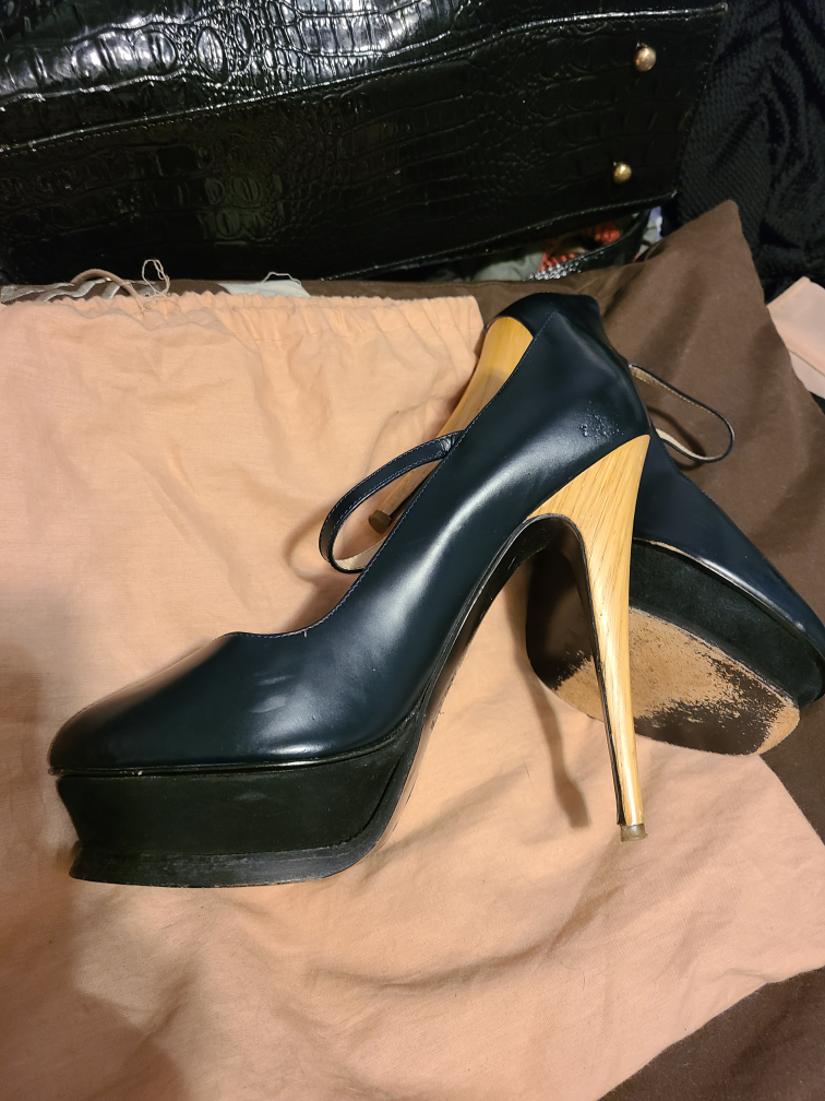 Vintage YSL Heels (Yves Saint Laurent Restored) image indicator(4)