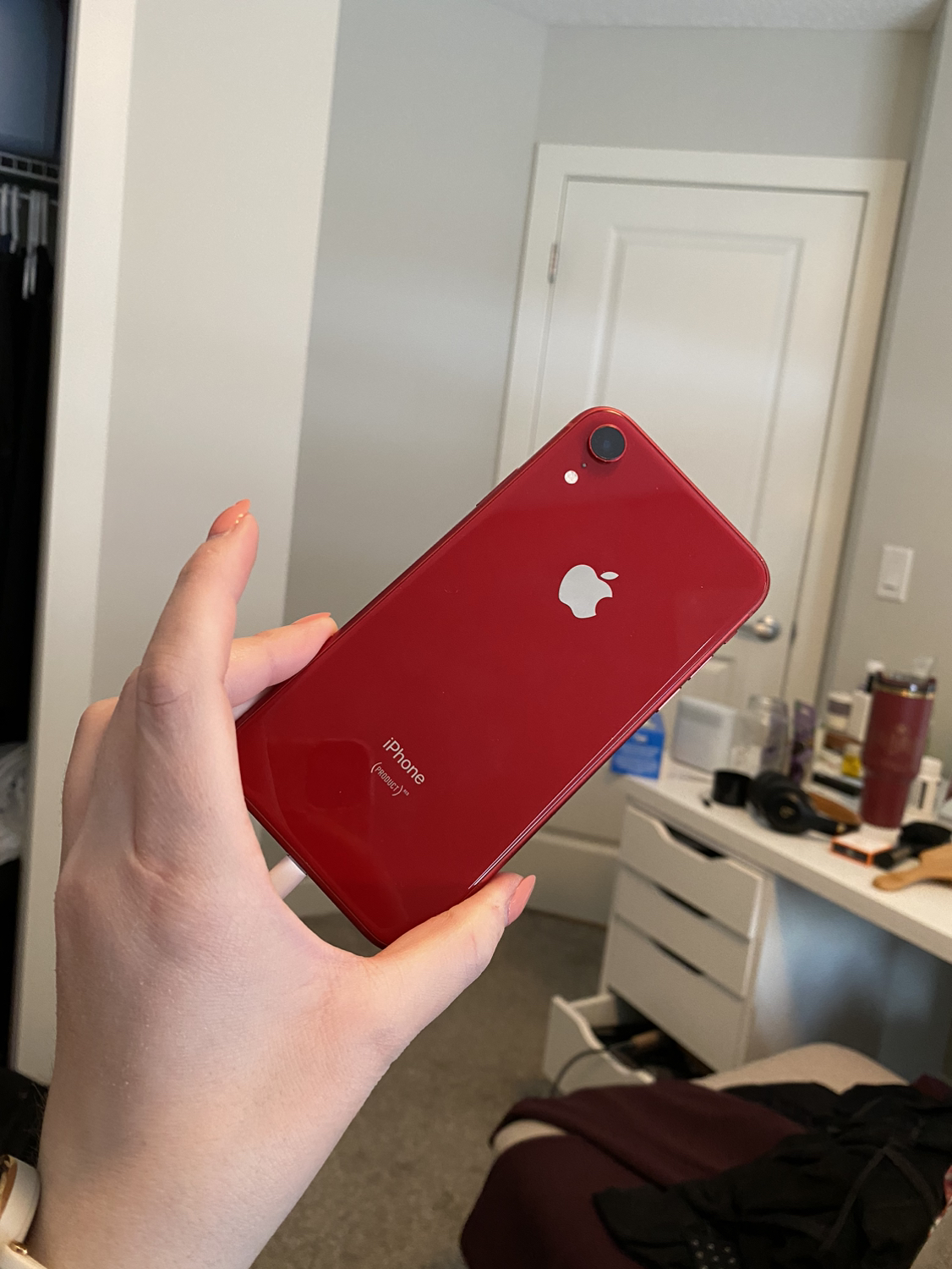 Red iPhone XR 64GB - photo 2
