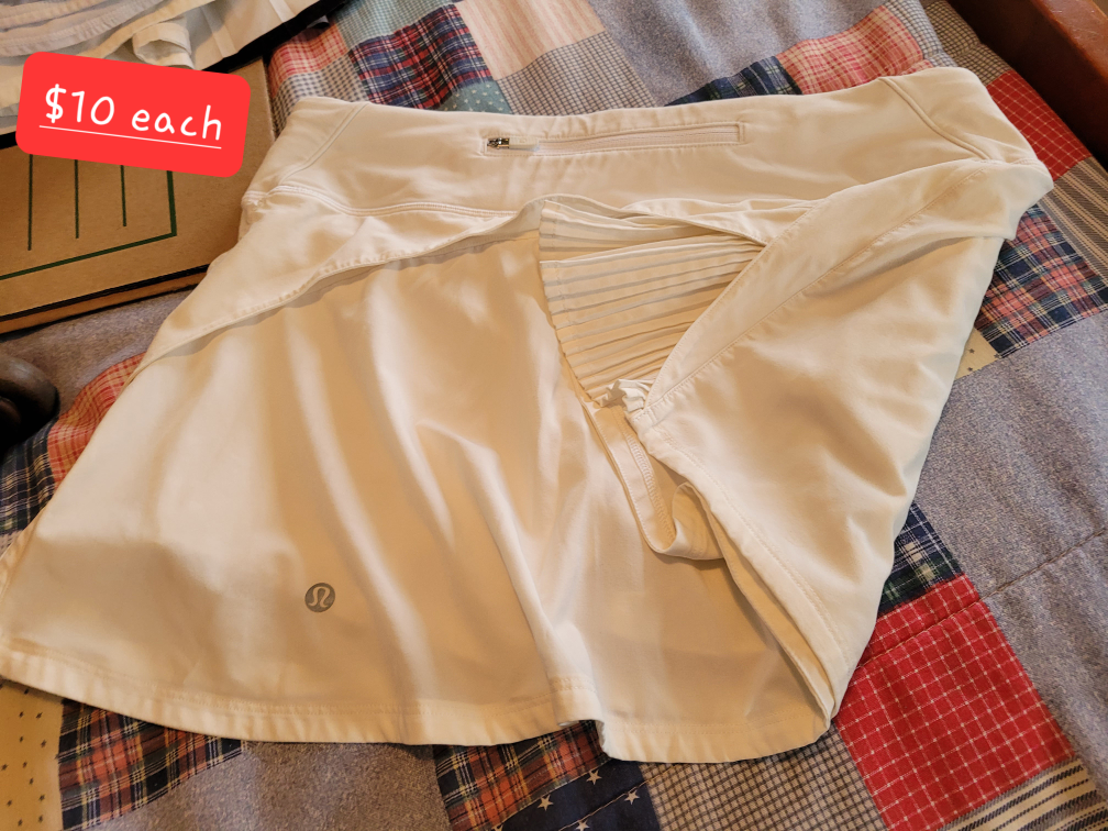 lululemon various image indicator(8)