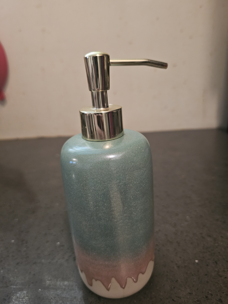 hand soap - photo 2