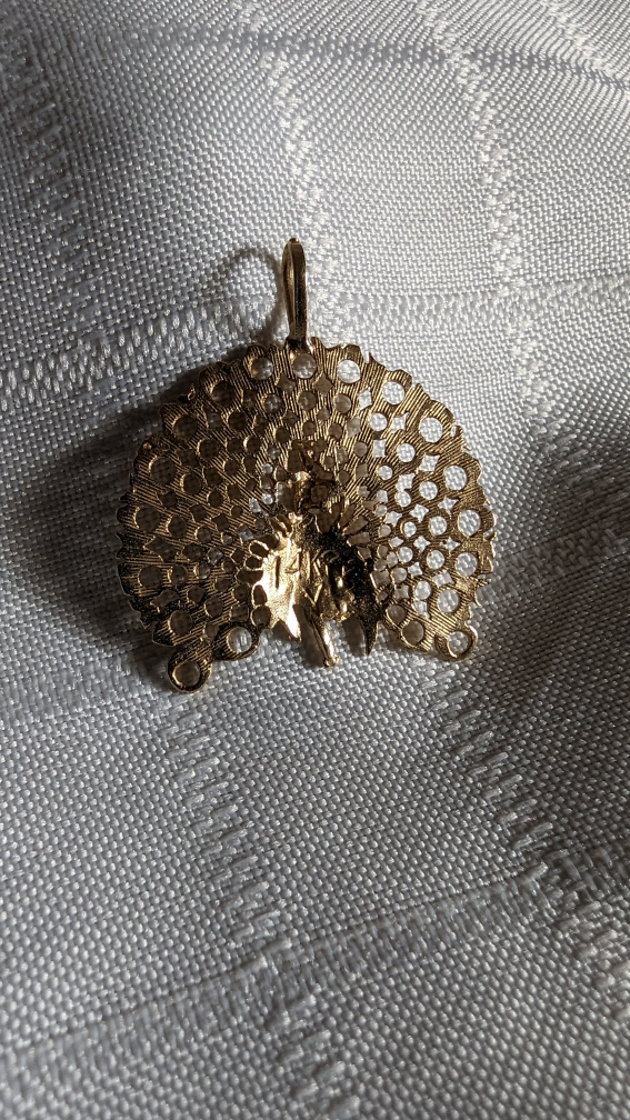 14K Gold Peacock Pendant - photo 4