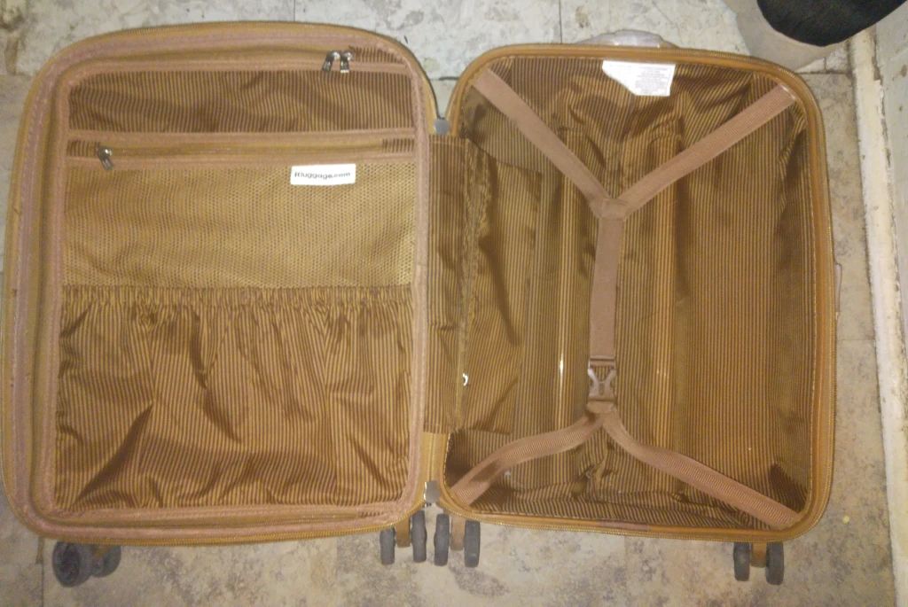 Small Hard Case Luggage - photo 3