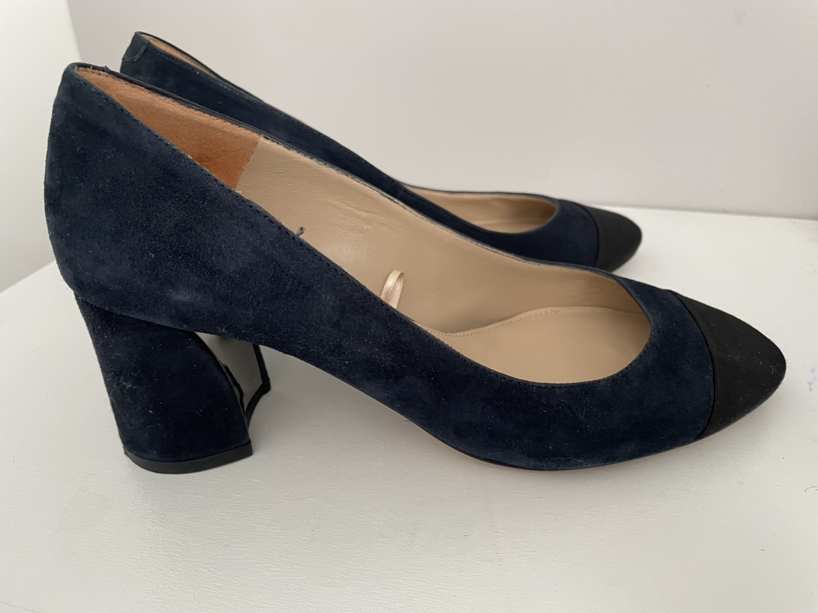EU 36 Massimo Dutti Block Heel Shoes image indicator(3)