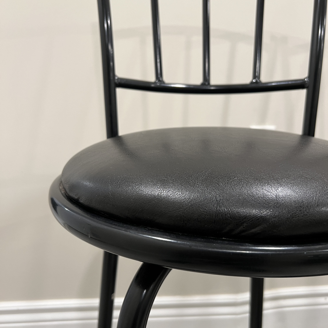 Bar Chairs/Stools (2) - photo 4