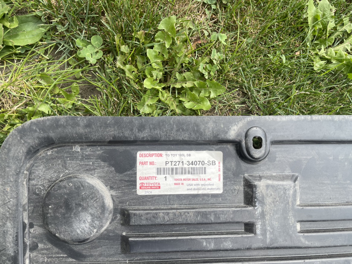 tundra tailgate liner - photo 4