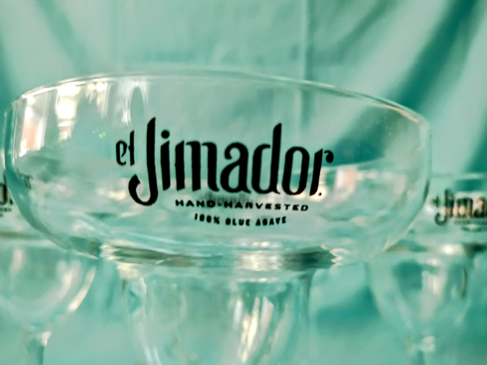 Lot of 10 " EL JIMADOR " 13oz. Margarita Glasses - photo 3