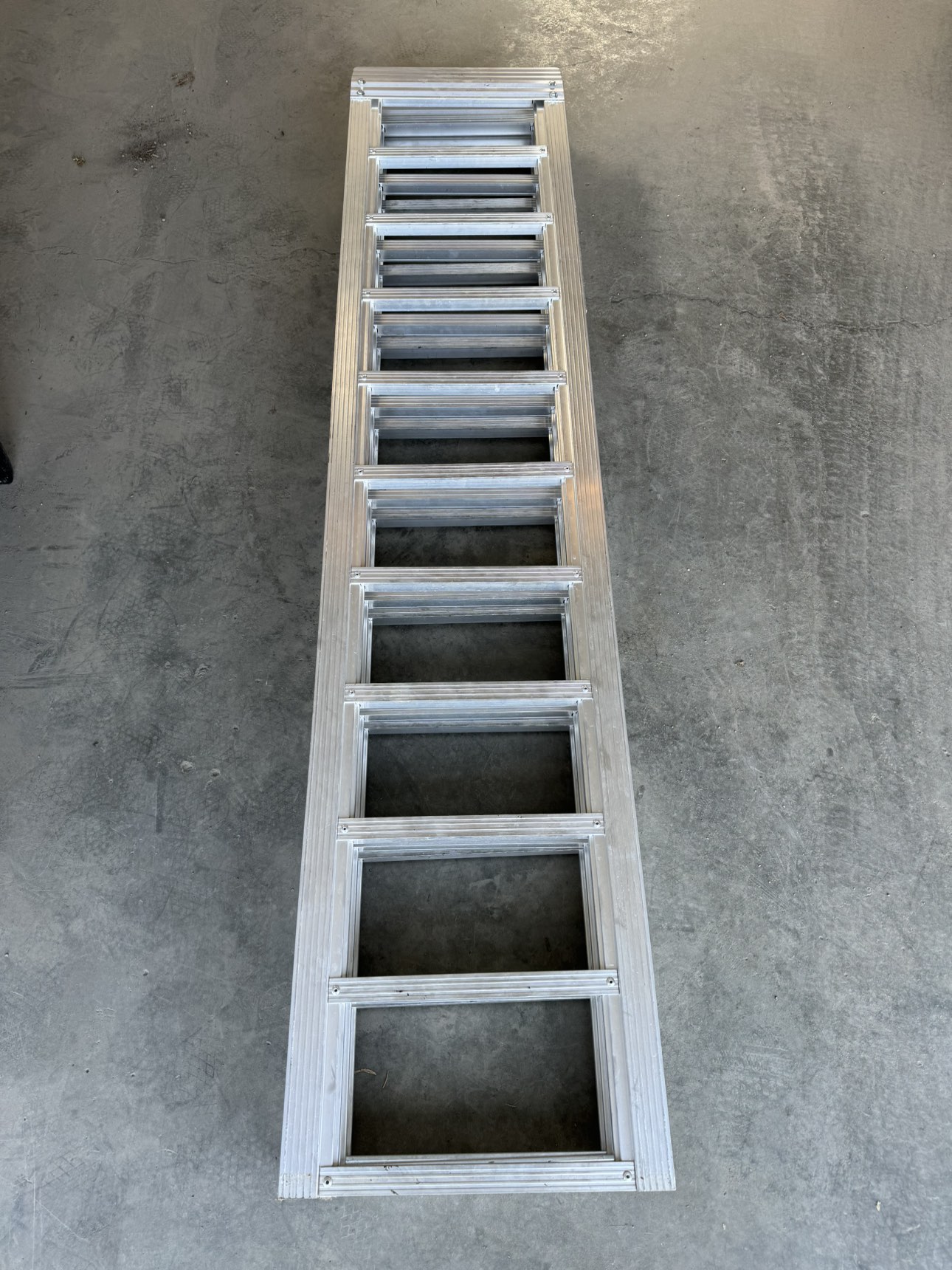 Powerfist trifolding ramps - photo 3