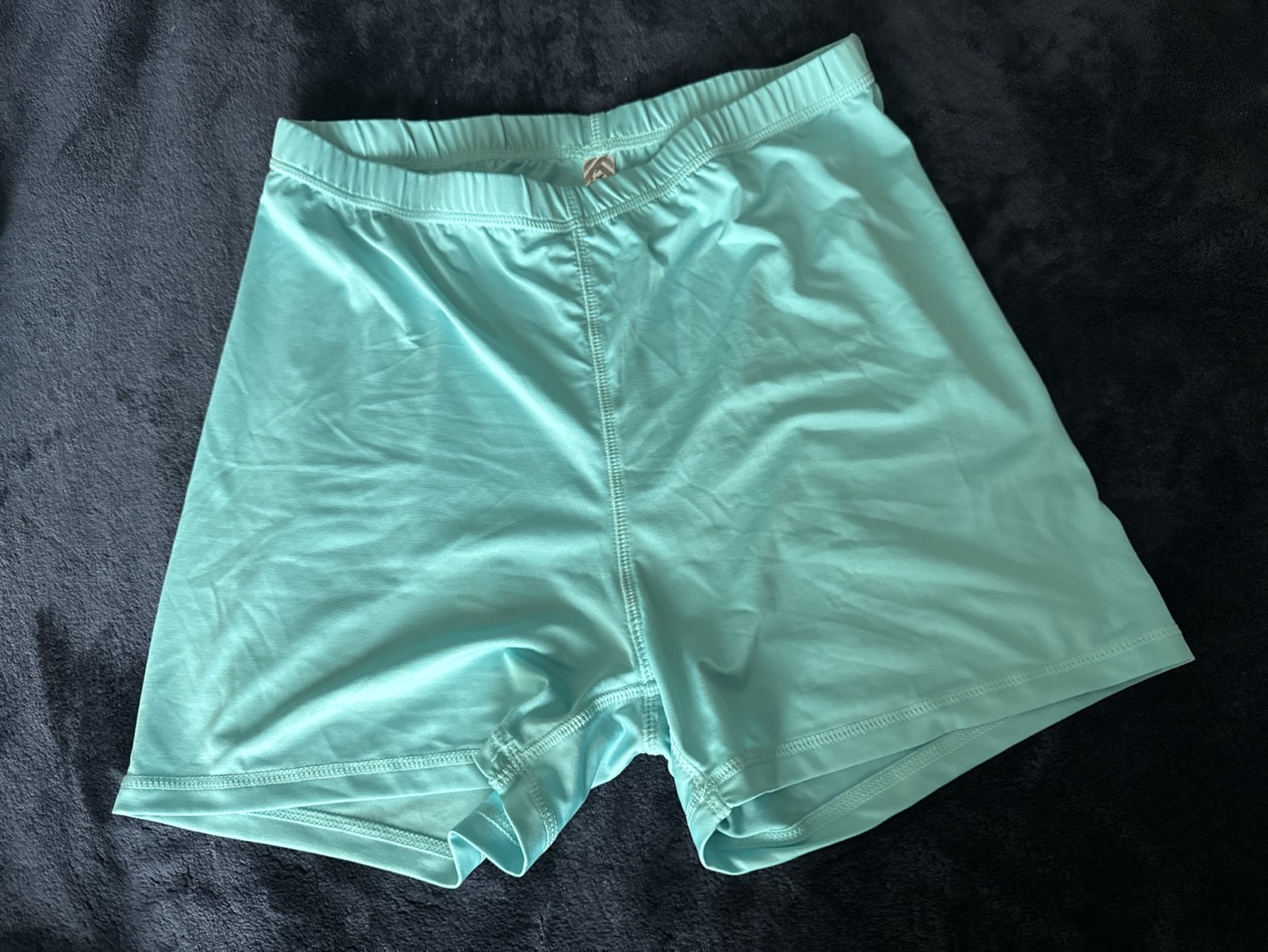 Women’s kyodan biker workout shorts size medium thumbnail