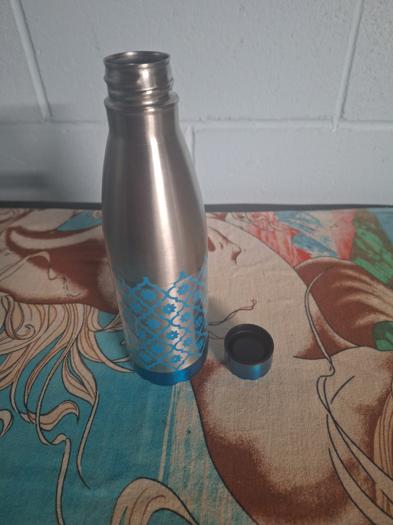 Geometric Pattern Water Bottle 500ml #freecycle image indicator(2)