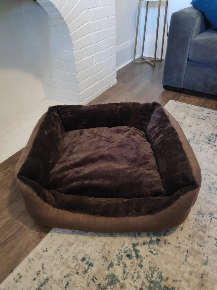 Dog Bed - Bailey & Bella Bolster Bed (Large)