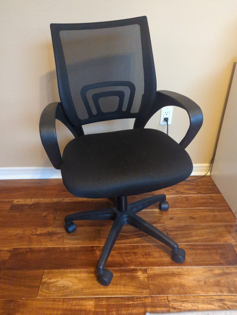 2 office chairs - photo 3