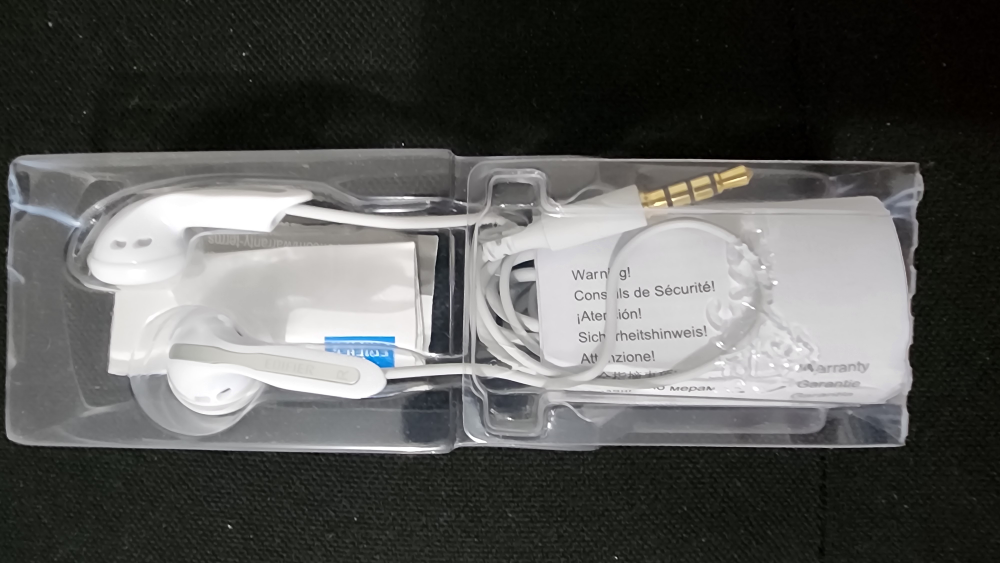 Earbuds #freecycle - photo 4