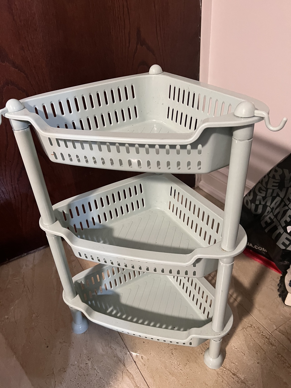 3 stories corner shelf (if Apr 20 pick up, $5)
