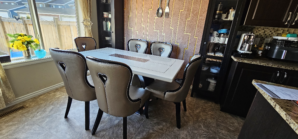 Marble top dinning table for sale with 6 chairs thumbnail