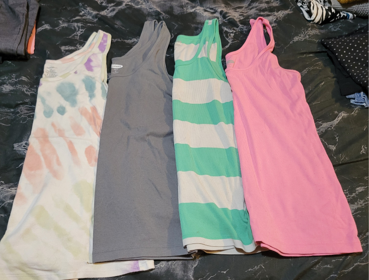 Ladies large clothing for sale thumbnail