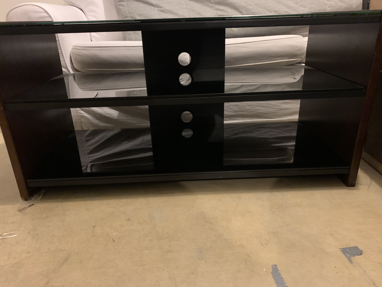 TV Stand - photo 2