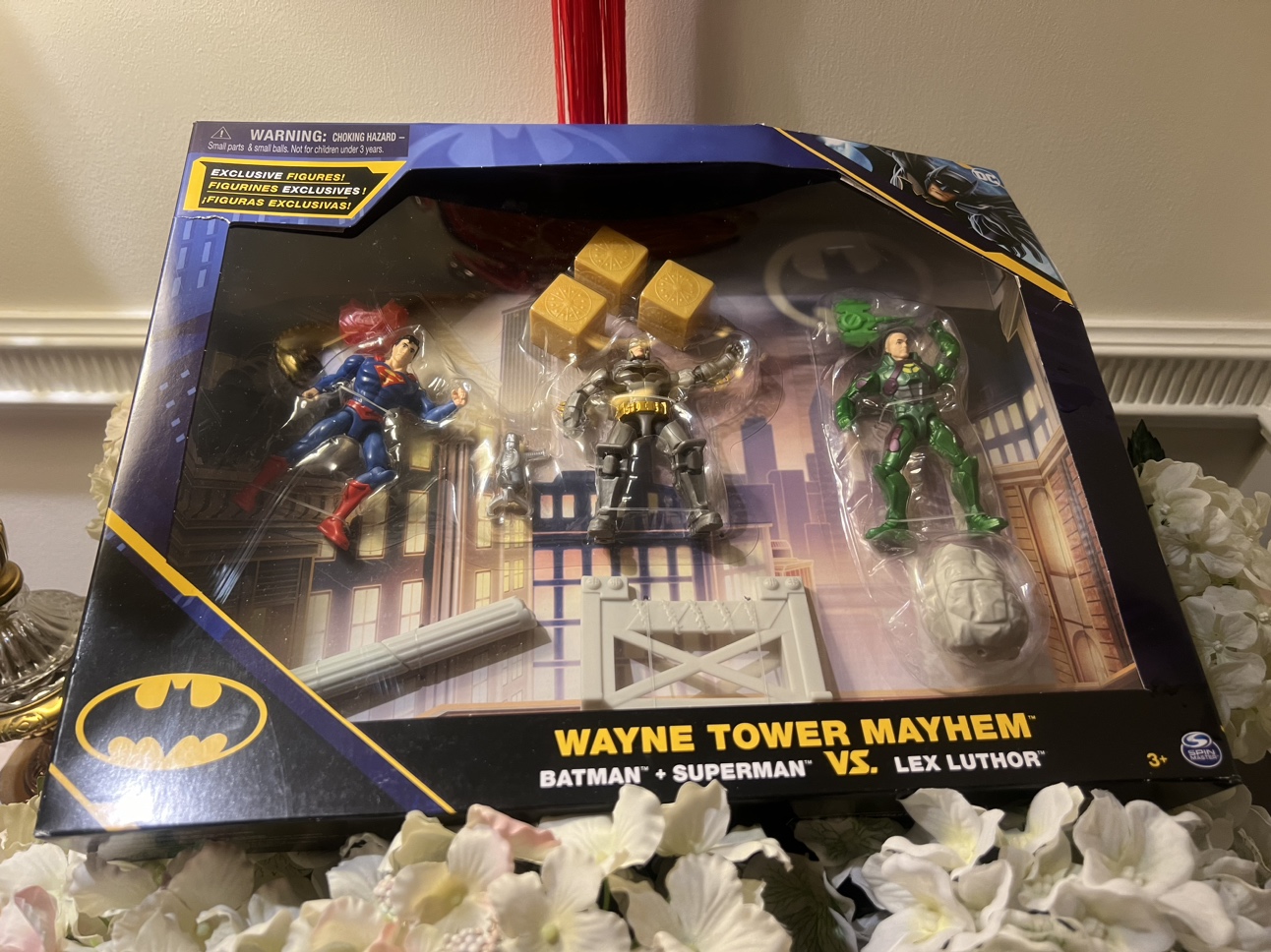 Wayne Tower Mayhem set (brand new) - photo 2