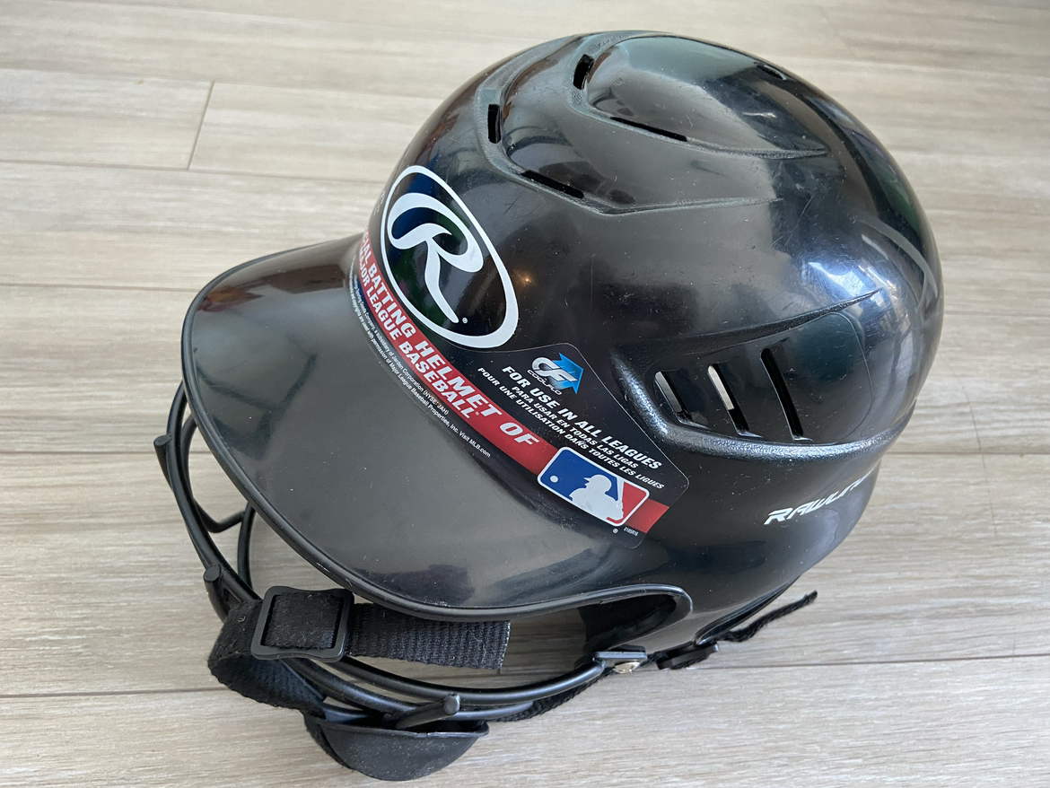 Rawlings Baseball/Tball Batting Helmet with Faceguard 6.5-7.5