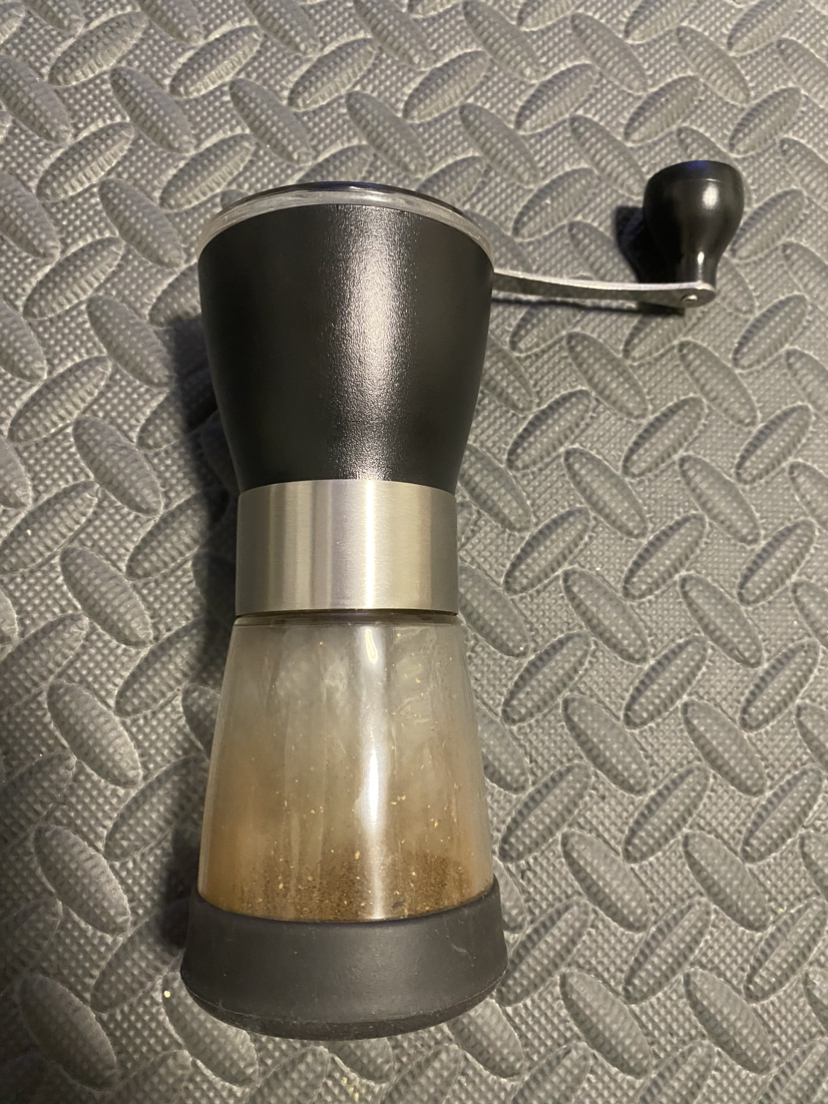 Ceramic burr hand coffee grinder