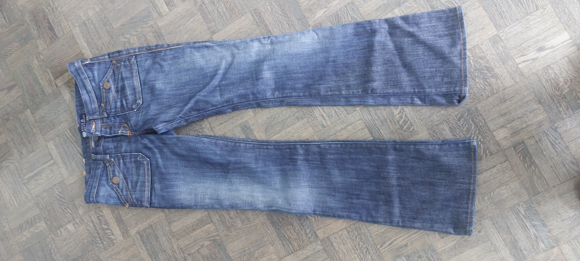 womens pants image indicator(2)