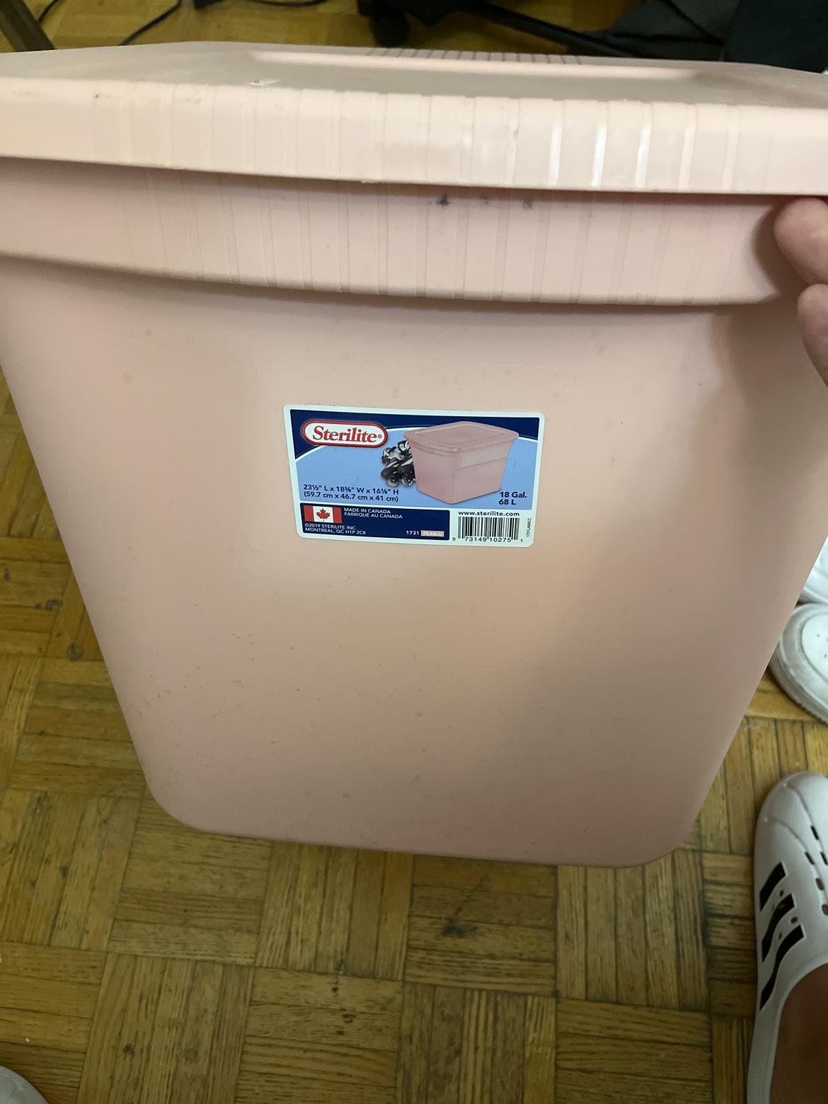 68 L storage box - photo 2