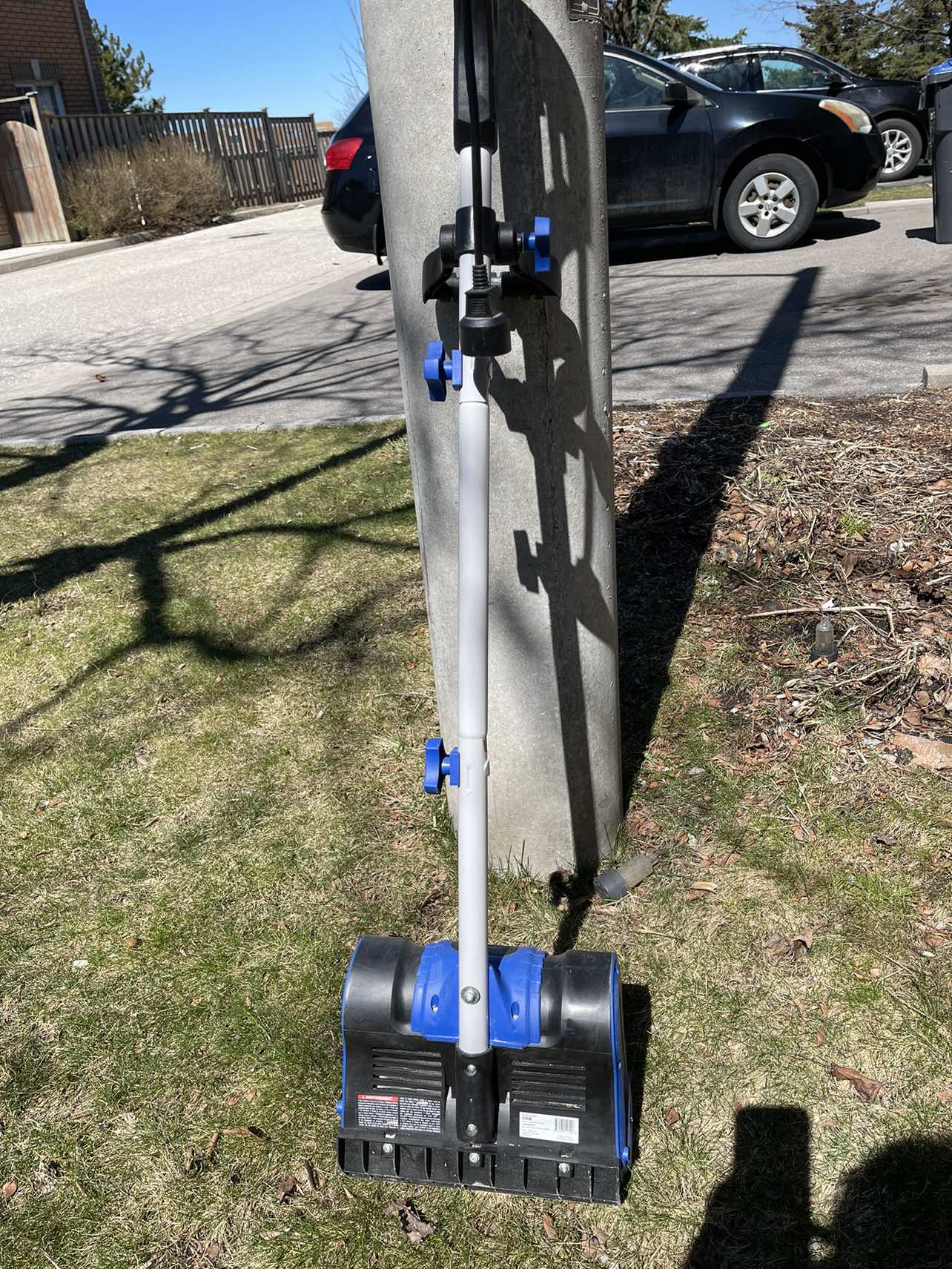 Snow Joe- Electric Snowblower-10 Inches - photo 3