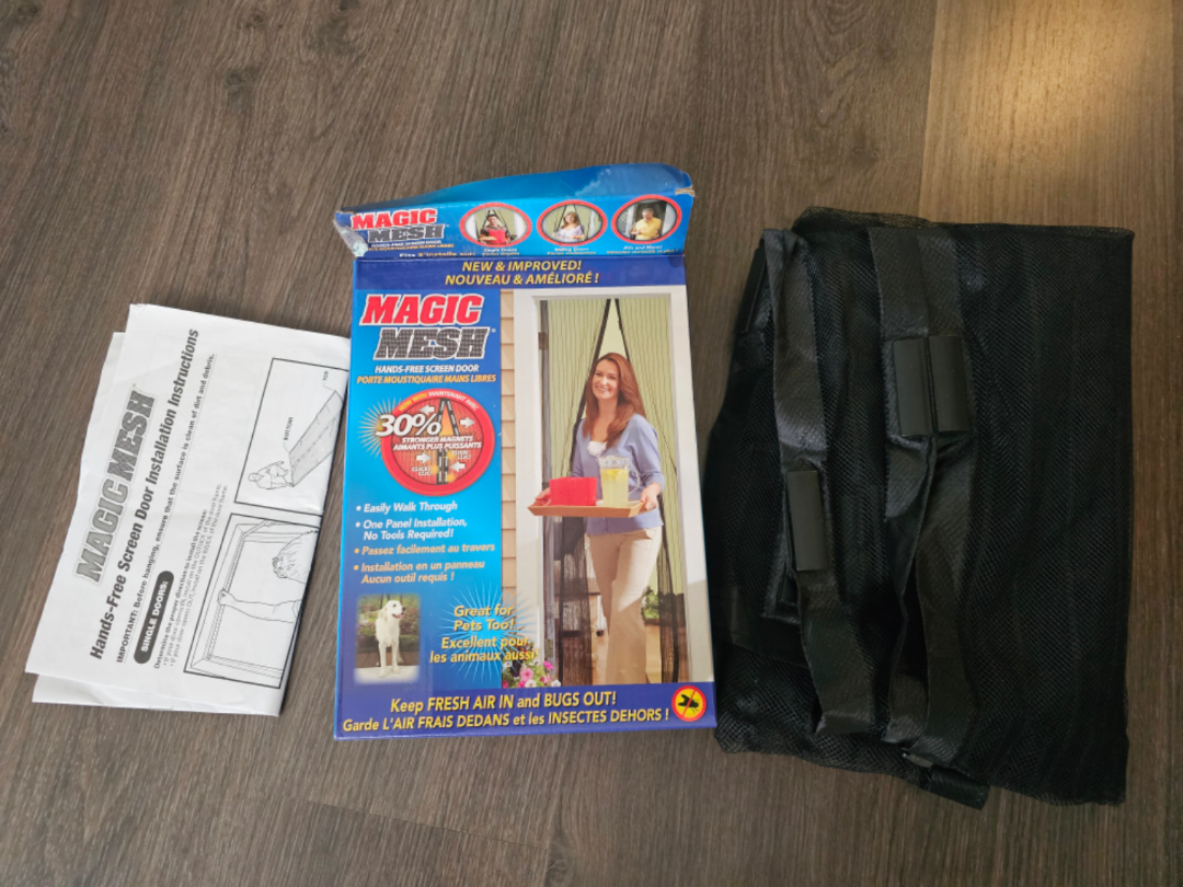 Brand New Magic Mesh Hands Free Magnetic Screen Door 🧡 image indicator(2)